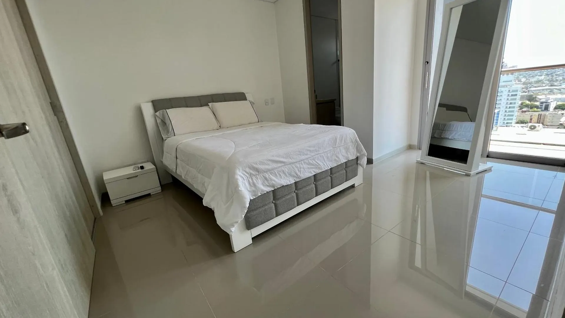 Apartamento Confortable Con Gran Vista A La Ciudad Cartagena Colombia