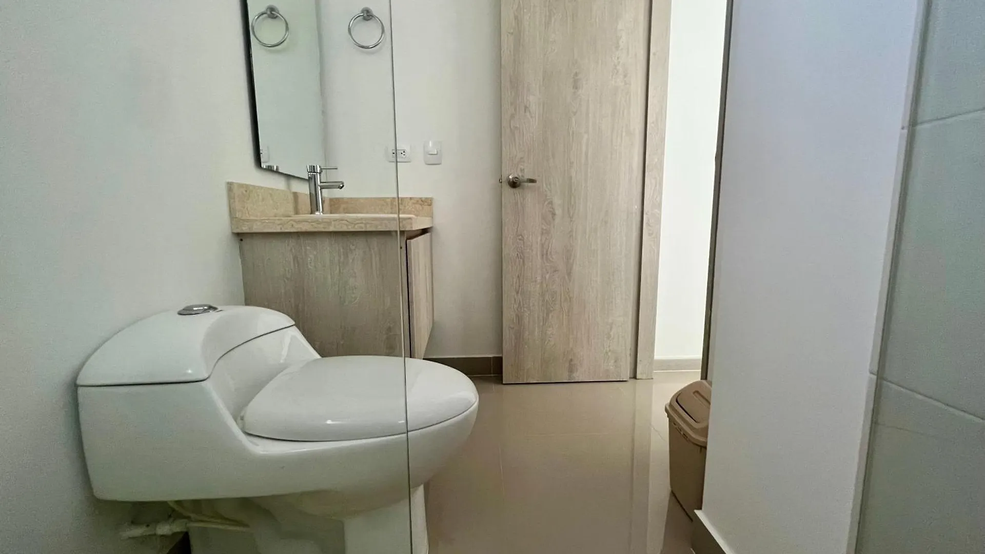 Apartamento Confortable Con Gran Vista A La Ciudad Cartagena 0*,