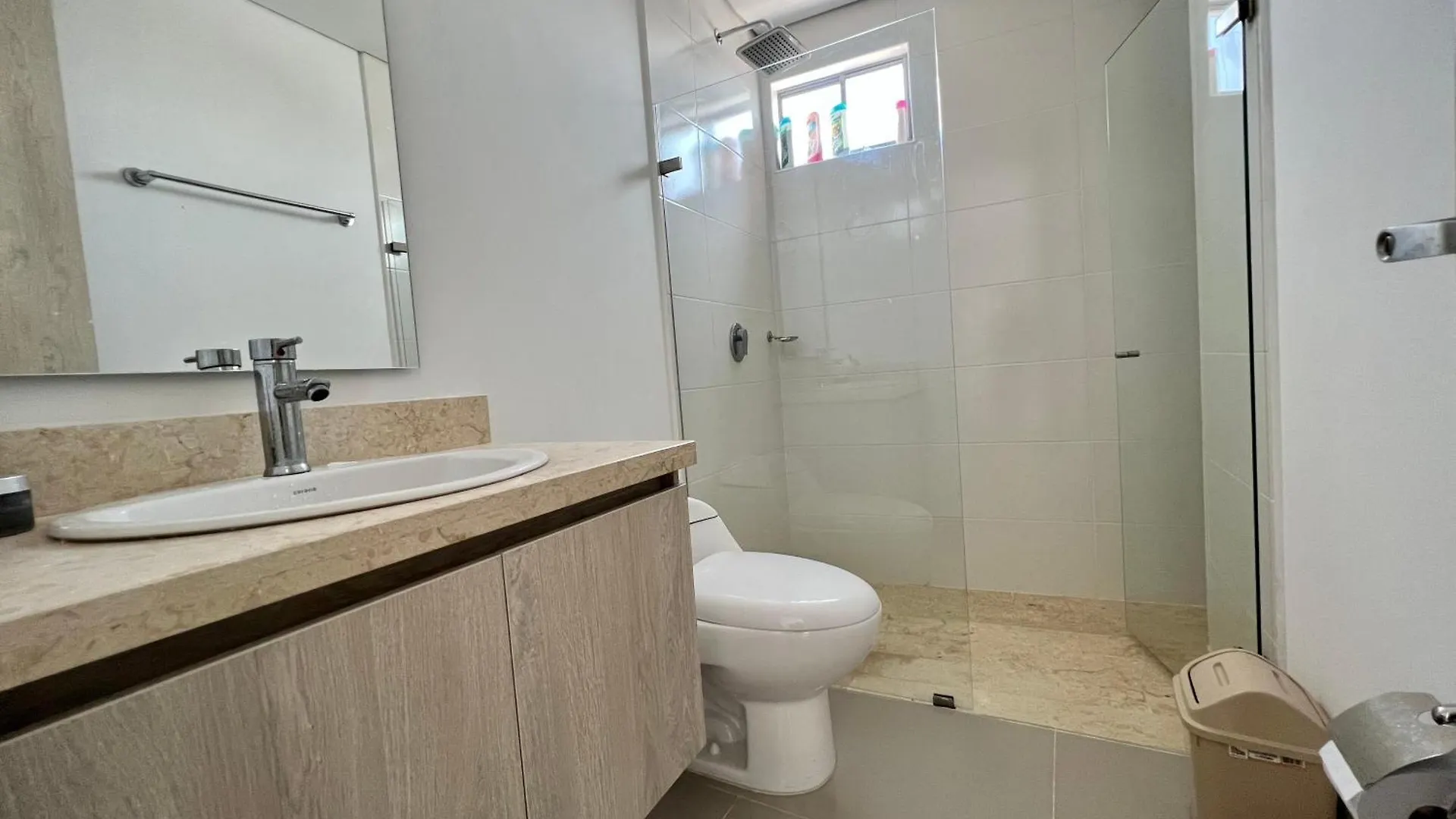 Apartamento Confortable Con Gran Vista A La Ciudad Cartagena Lejlighed